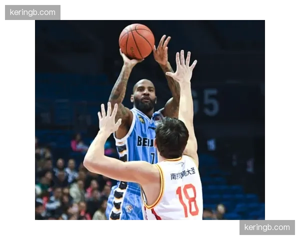 北京对阵同曦防守反击 利用对手失误打出转换进攻